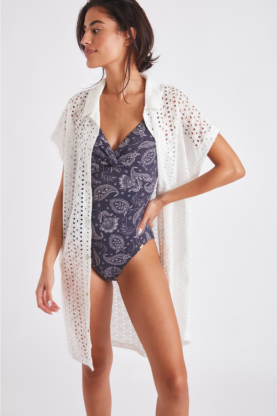 Chemise de plage blanche broderie anglaise PAQUEA PALACA
