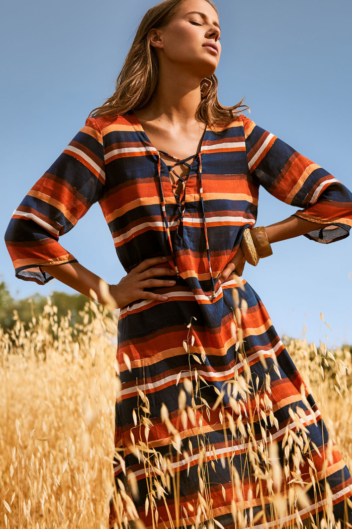 Robe de plage à rayures multicolores ALVEAR VOILAFREEKA